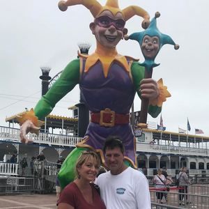 Meet your Posher, Leslie